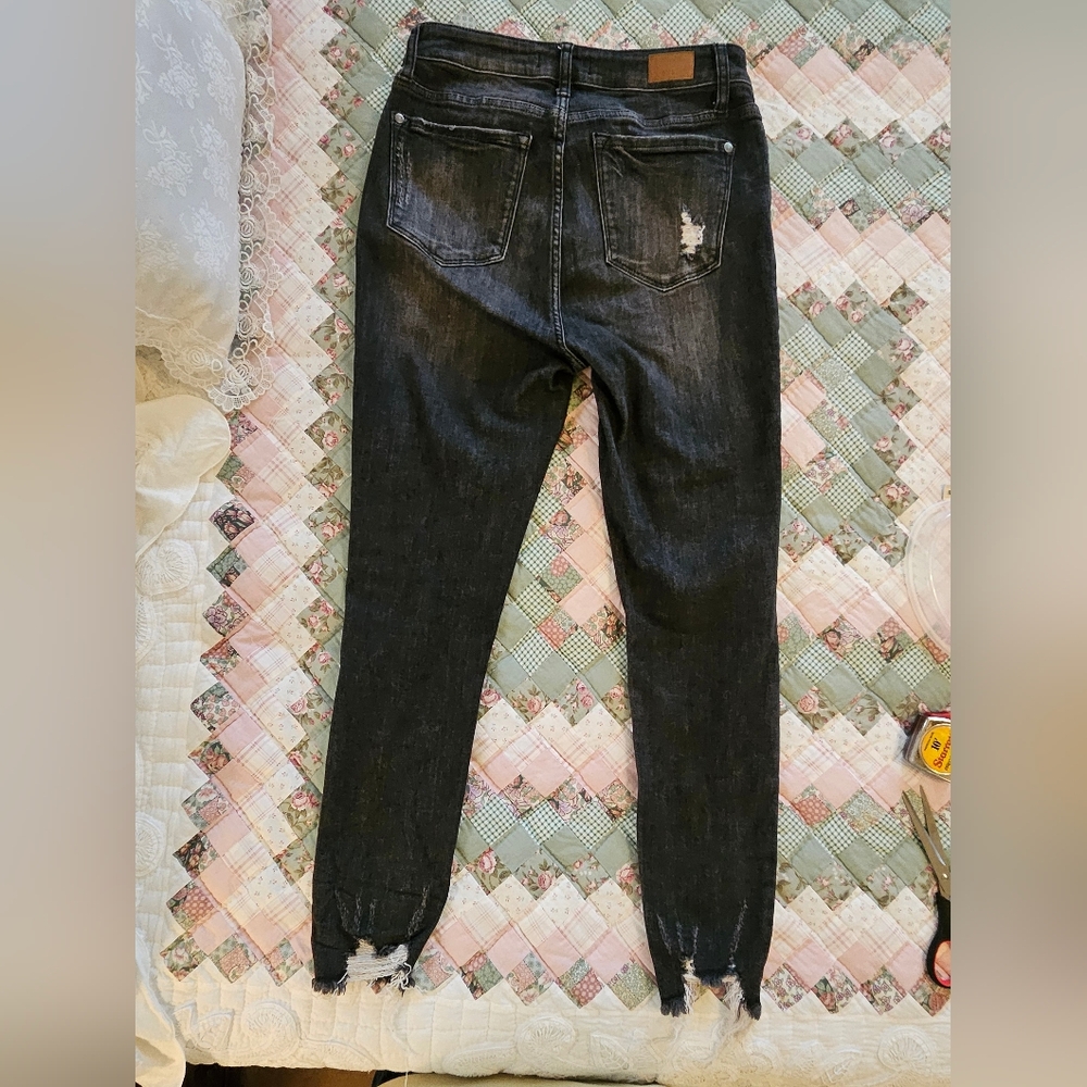 Judy Blue -Five Button Fly Skinny Fit -Black Distressed Jeans  - Size 5/27 - Picture 2 of 11